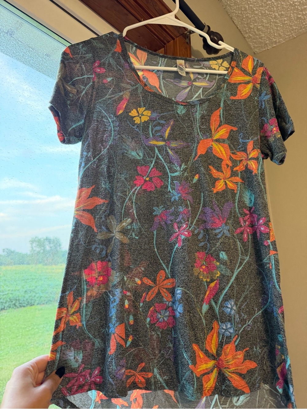 LuLaRoe Dark Floral Top with Multicolor Blooms